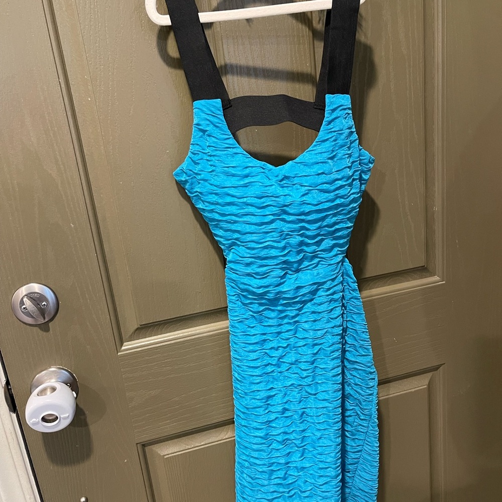 Bodycon mini dress.